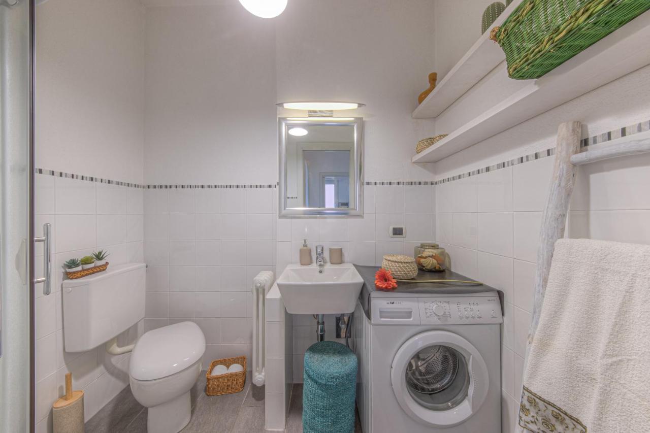 Annie House Appartamento Chic E Accogliente เซสตรี เลวานเต ภายนอก รูปภาพ